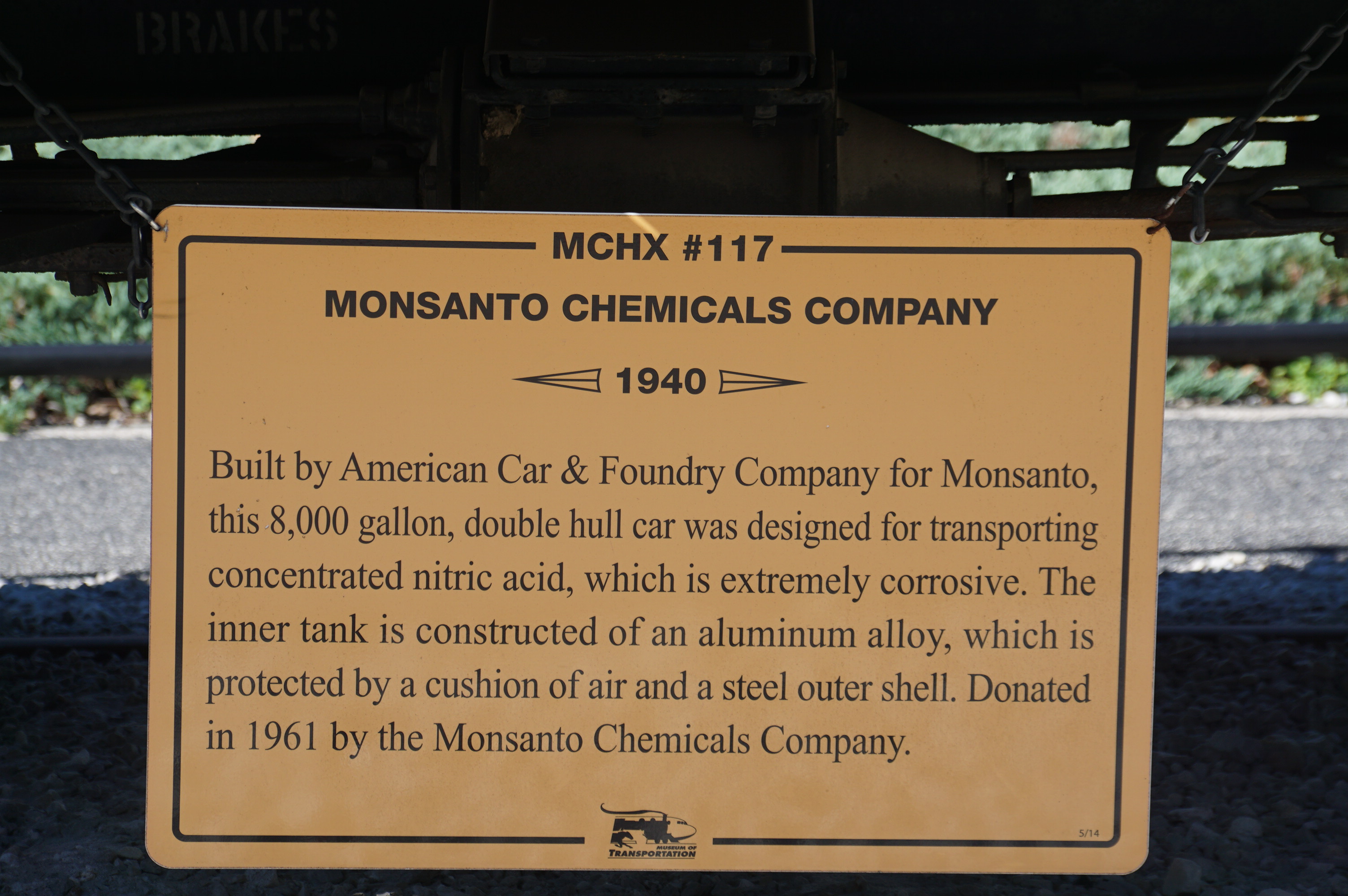 Monsonto Chemical Car - Nitric Acid